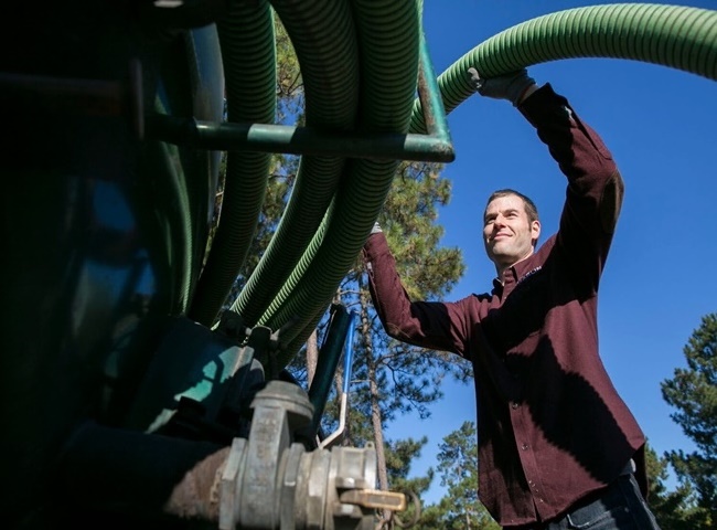 Dịch vụ r&uacute;t hầm cầu quận 3 chất lượng nhất v&agrave; uy t&iacute;n nhất