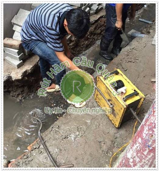 Nguy&ecirc;n nh&acirc;n bạn cần c&oacute; c&aacute;ch th&ocirc;ng tắc bồn cầu hiệu quả