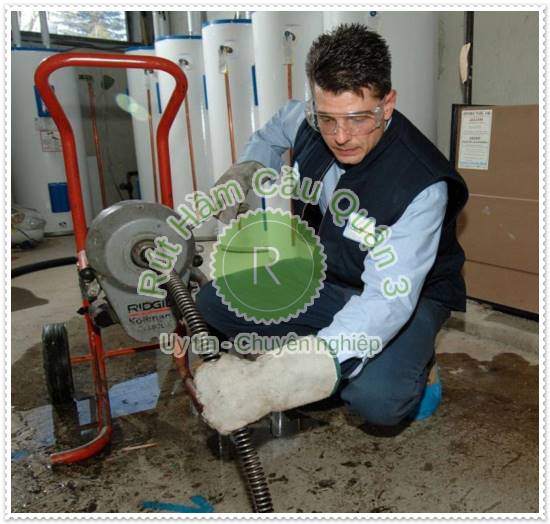 cách thông tắc cống siêu nhanh mà không cần gọi thợ